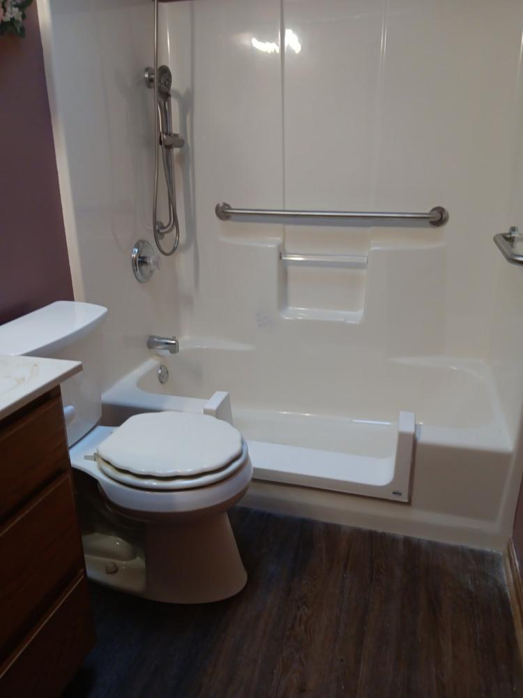 CleanCut Step - White, Medium - Customer Photo From Elizabeth Webber