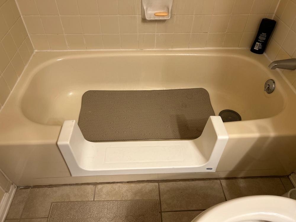 CleanCut Step - White, Medium - Customer Photo From Lorri Vandiver