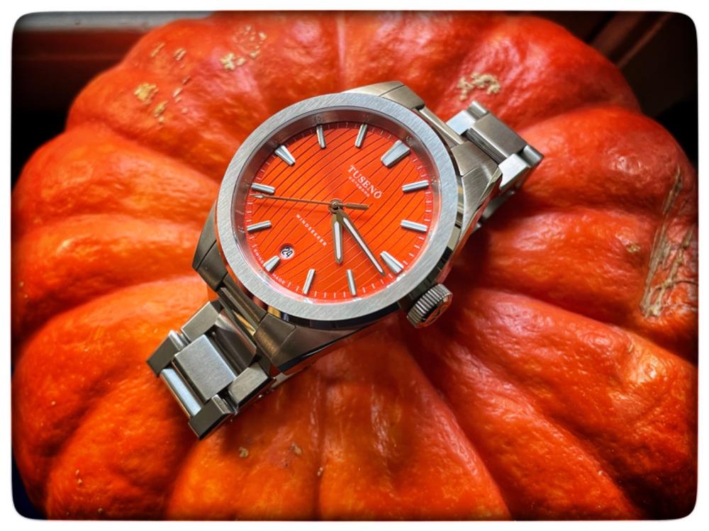 Windseeker Orange | Tusenö, Swedish automatic watches online since