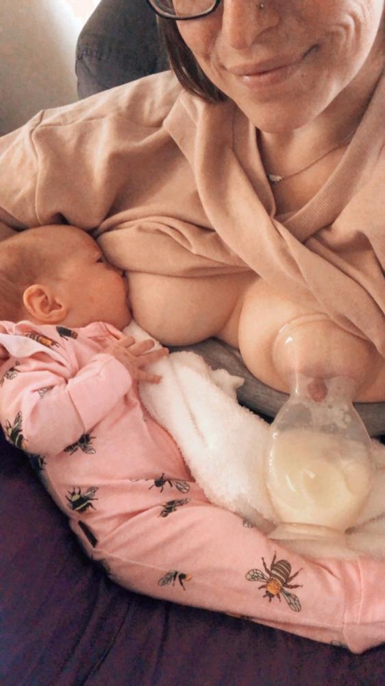Generation 2 100/150ml Silicone Breast Pump with Suction Base & Silicone Cap Gift Box - Customer Photo From Hayley Wilson