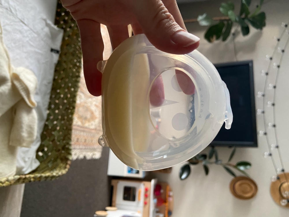 Ladybug Silicone Breast Milk Collector (75ml/150ml) - Customer Photo From Rachel J.