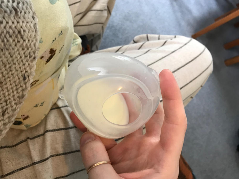 Ladybug Silicone Breast Milk Collector (40ml/75ml/150ml) - Customer Photo From Rebecka Schieber