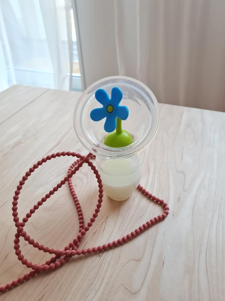 Silicone Breast Pump Flower Stopper - Customer Photo From Patty B.