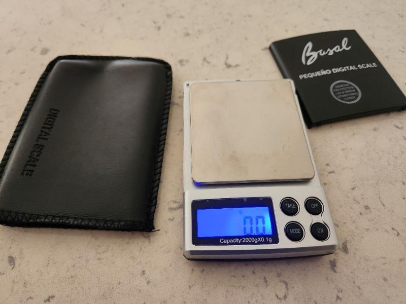 Basal Pequeno Digital Scale - Customer Photo From Daniele Cumerlato