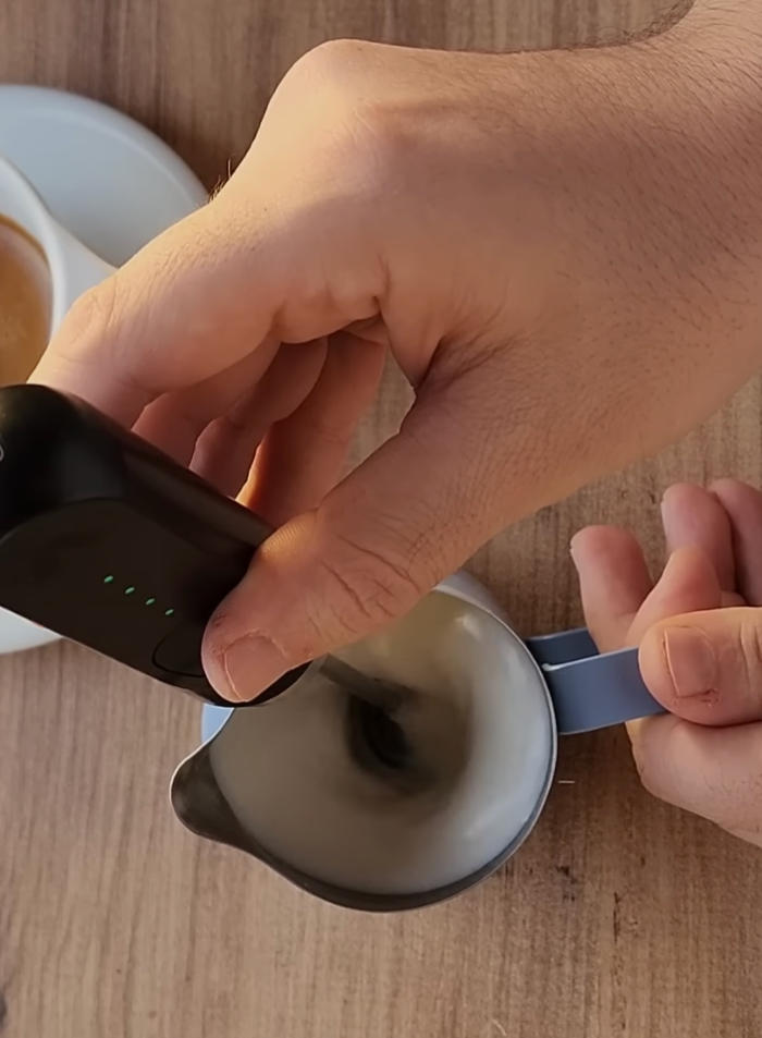 Subminimal NanoFoamer Milk Frother - Customer Photo From Elias G.