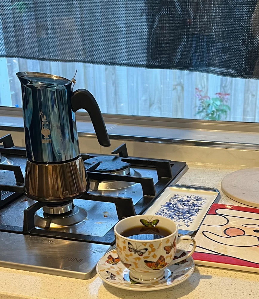 Bialetti Venus Moka Pot - All Sizes - Customer Photo From Beverley L.