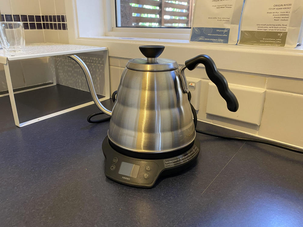 V60 Power Kettle Buono with Temperature adjustment - HARIO CO., LTD.