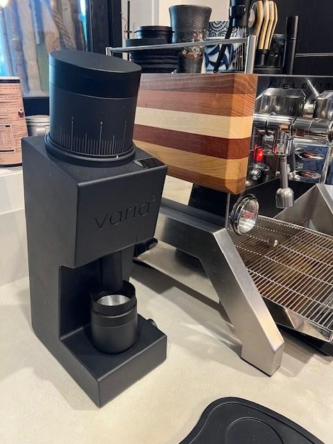 Varia VS6 Coffee Grinder - Customer Photo From Jans Wessels