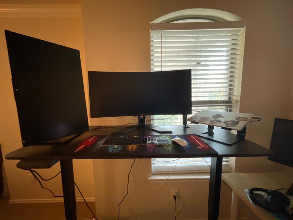 Motion Ergo2 Series - Standing Desk with Tabletop - Customer Photo From Moises Sage