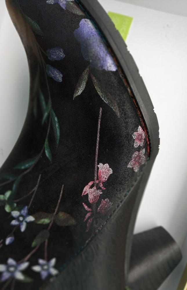 L`ARTISTE GLORIOUS BOOTIES - Customer Photo From Victoria C.