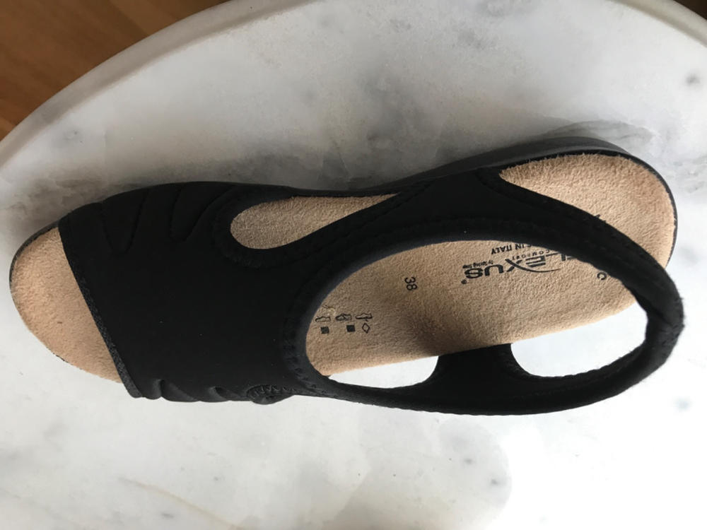 Flexus NYAMAN Sandals - Customer Photo From Anonymous