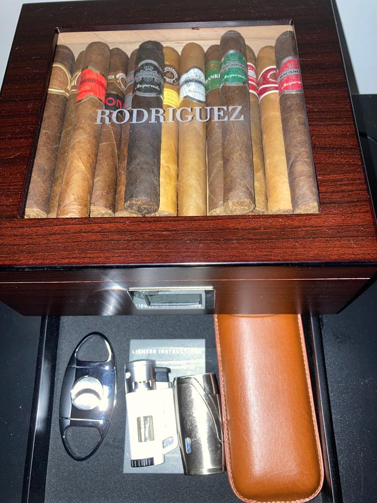 Renzo Glass Top Humidor - Customer Photo From Jerry Rodriguez 