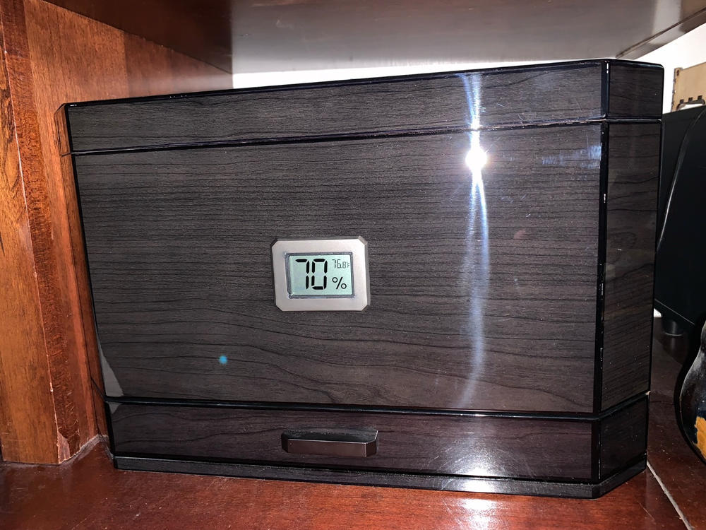 Octodor Glass Top Humidor - Customer Photo From Chad Curtis
