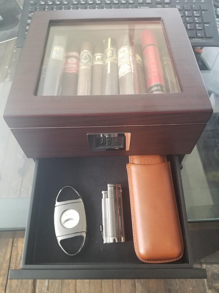 Premium Gunmetal Accessory Bundle - Cigar Cutter, Torch Lighter, Travel Case - Customer Photo From Dexter Jones