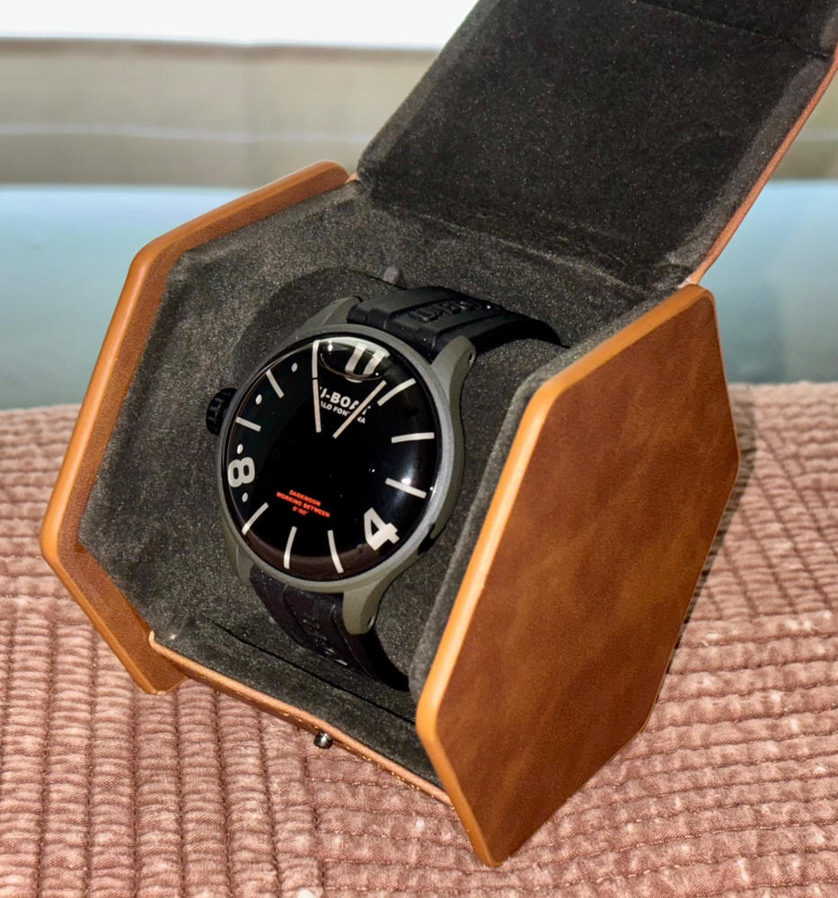 HEX Travel Watch Roll - 1 Slot - Customer Photo From John Schiavi