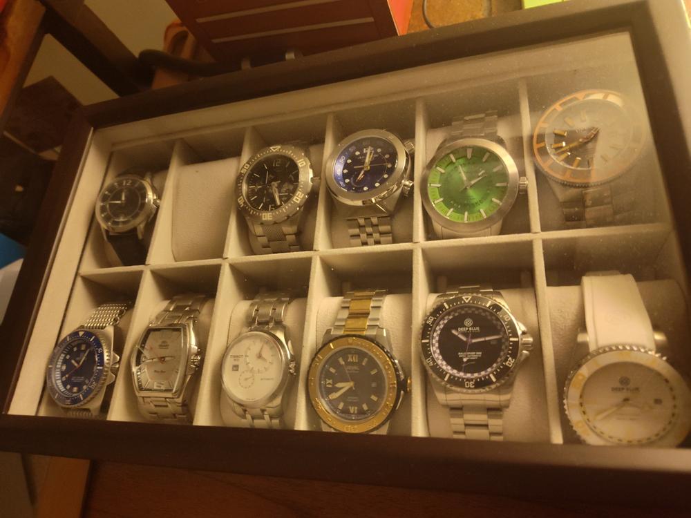 Solid Wood Watch Box - 12 Slot - Customer Photo From VIVIAN PETERSEN
