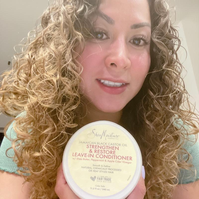 SHEAMOISTURE LEAVE IN CONDITIONER JAMAICAN BLACK CASTOR OIL STRENGTHEN & RESTORE - Customer Photo From Gemma I.