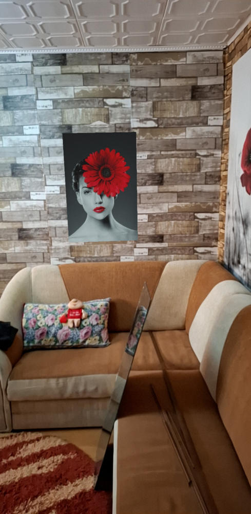 Tablou canvas - Ruj rosu - Customer Photo From Costel Glavan