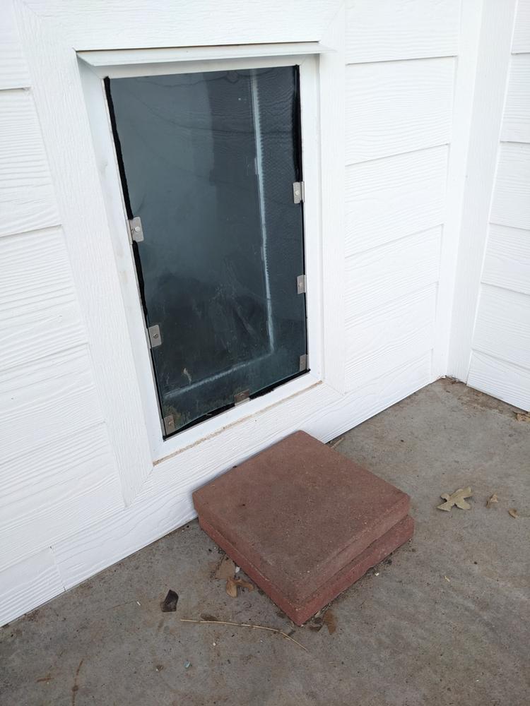 Hale Pet Doors for Walls - Customer Photo From Angela Colten