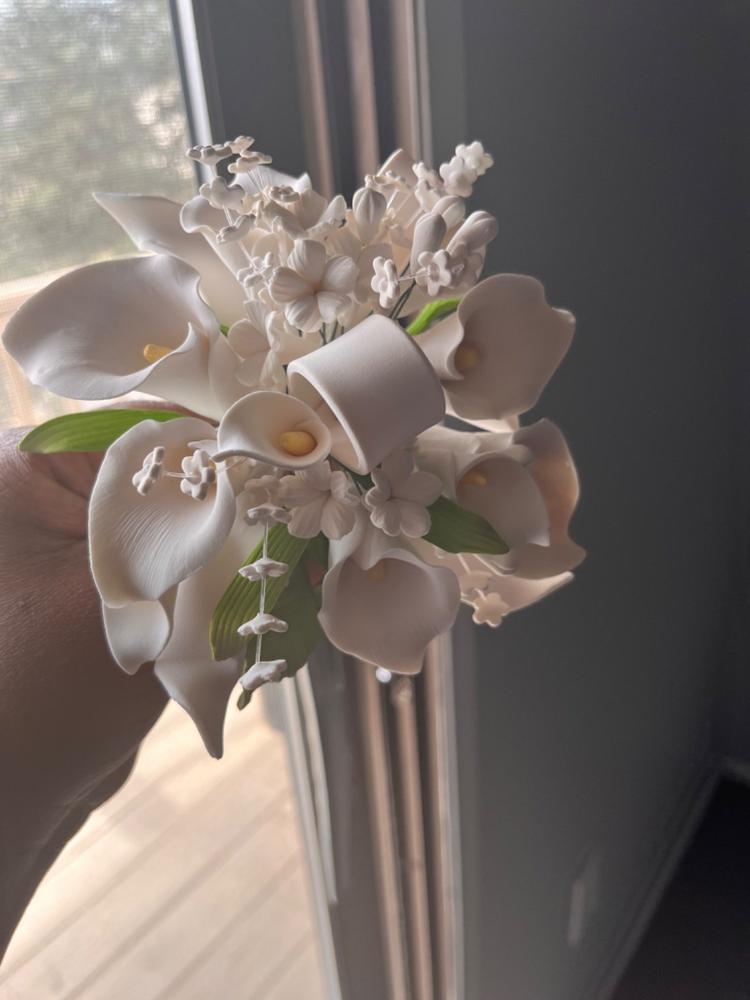 Calla Lily Cake Topper - Customer Photo From Ebony Hogan