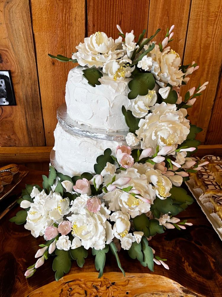 Peony Leaves w/ Buds (wired) - Customer Photo From Samady Del Angel