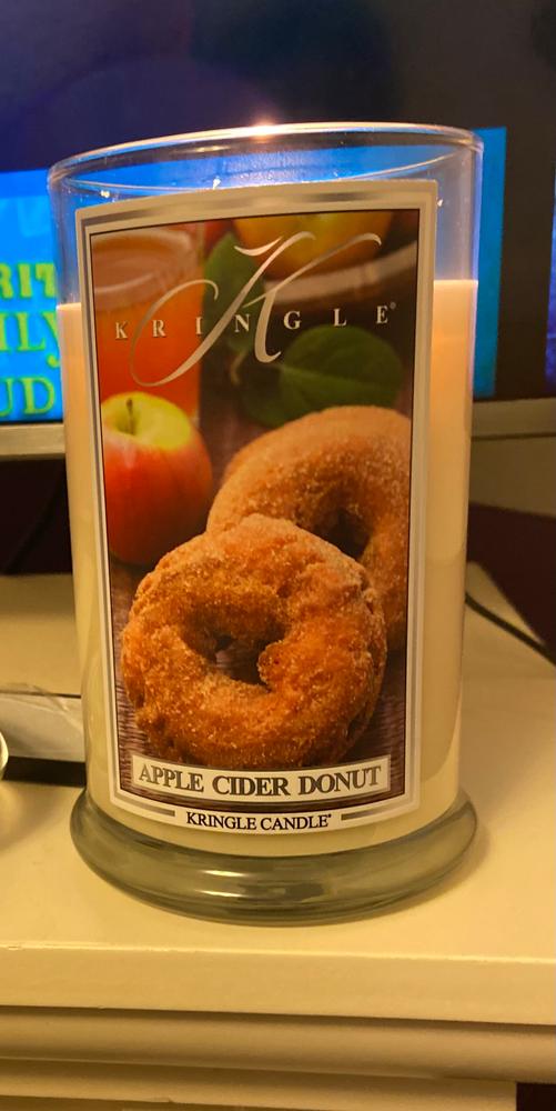 Apple Cider Donut | Soy Candle - Customer Photo From Leslie