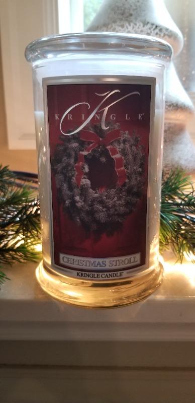 Christmas Stroll | Soy Candle - Customer Photo From Christine R.