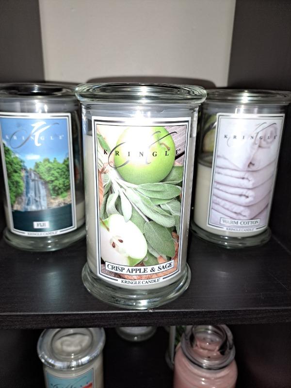 Crisp Apple & Sage | Soy Candle - Customer Photo From Chasity W.