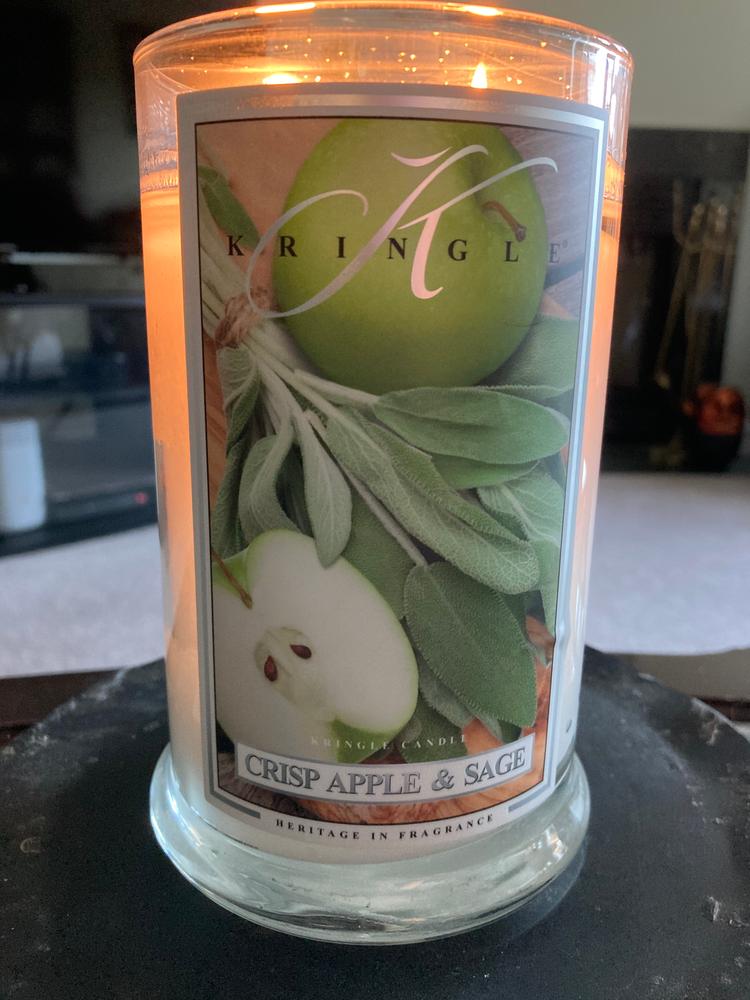 Crisp Apple & Sage | Soy Candle - Customer Photo From Samsgirl