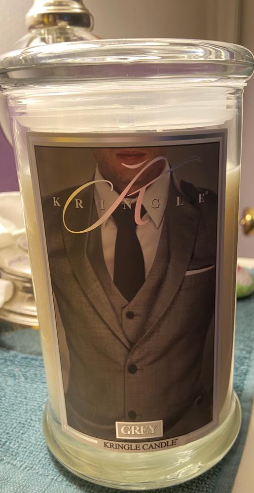 Grey | Soy Candle - Customer Photo From Leslie