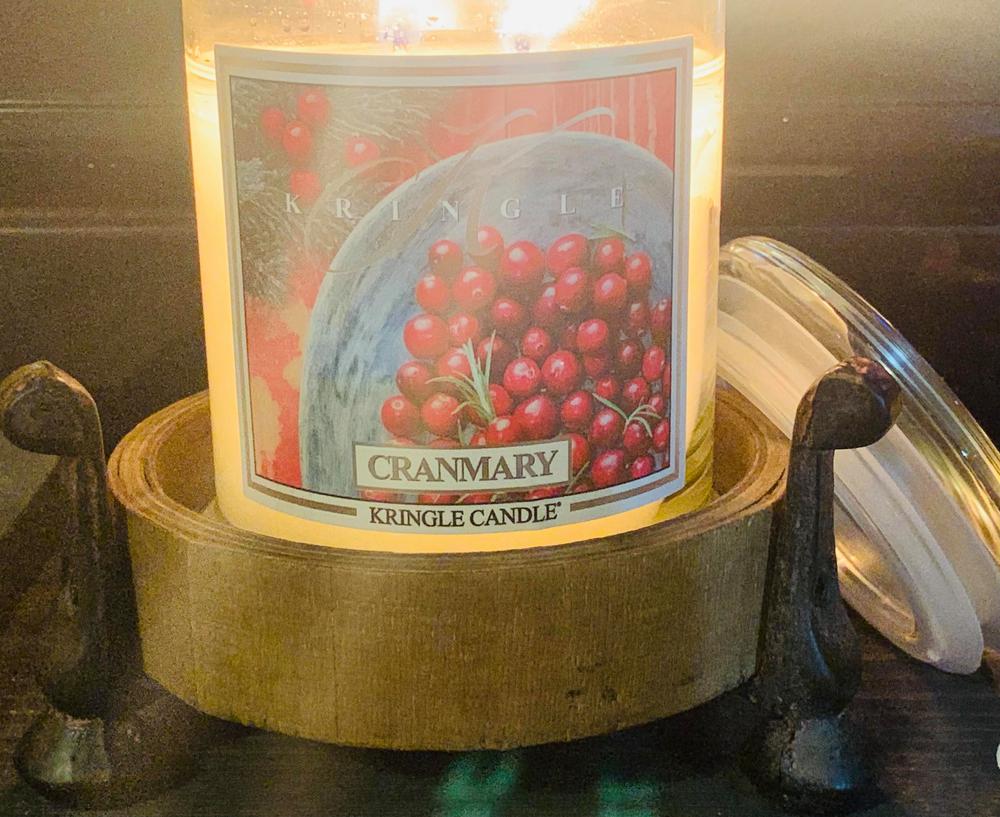 Cranmary | Soy Candle - Customer Photo From Holly C.
