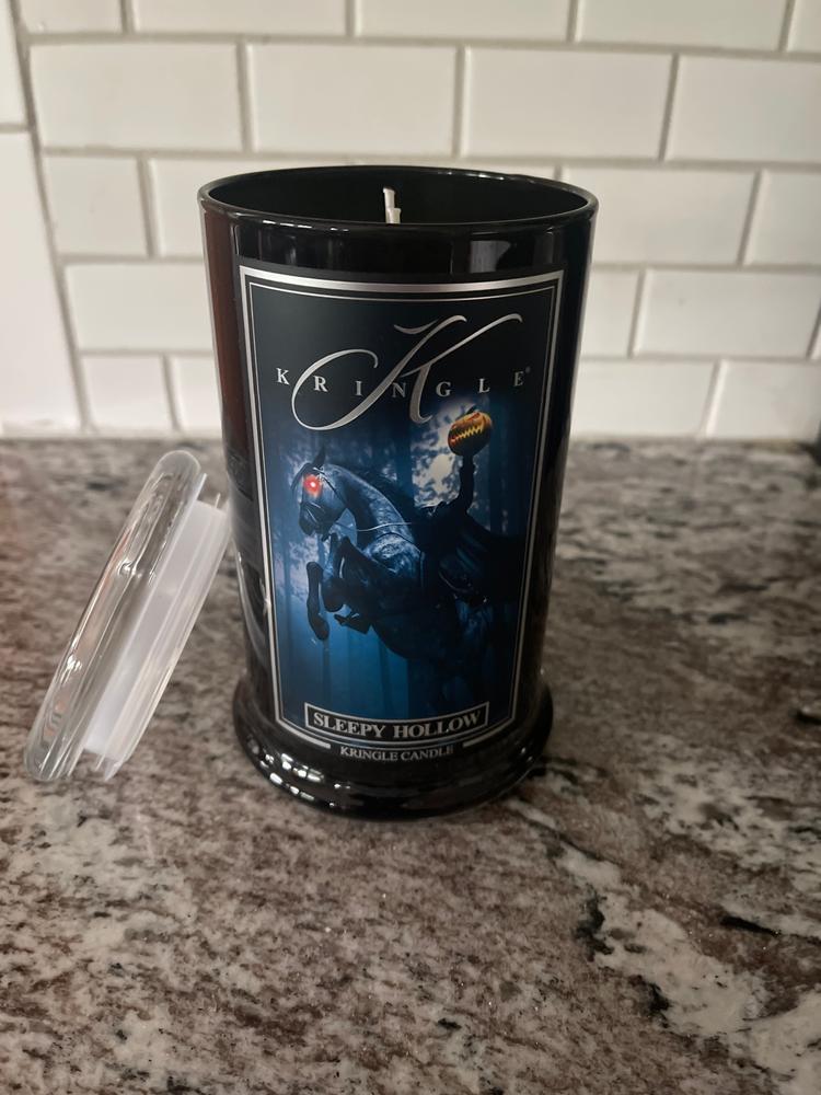 Sleepy Hollow Large 2-wick - Customer Photo From Vickie