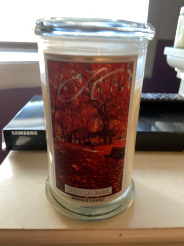 Crimson Park | Soy Candle - Customer Photo From Leslie M.