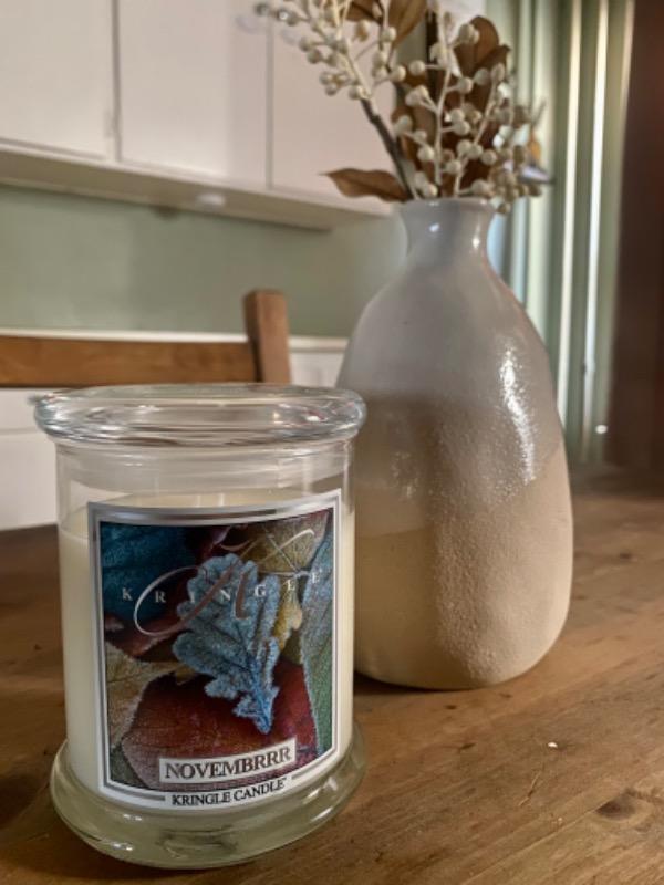 Novembrrr | Soy Candle - Customer Photo From Julie R.