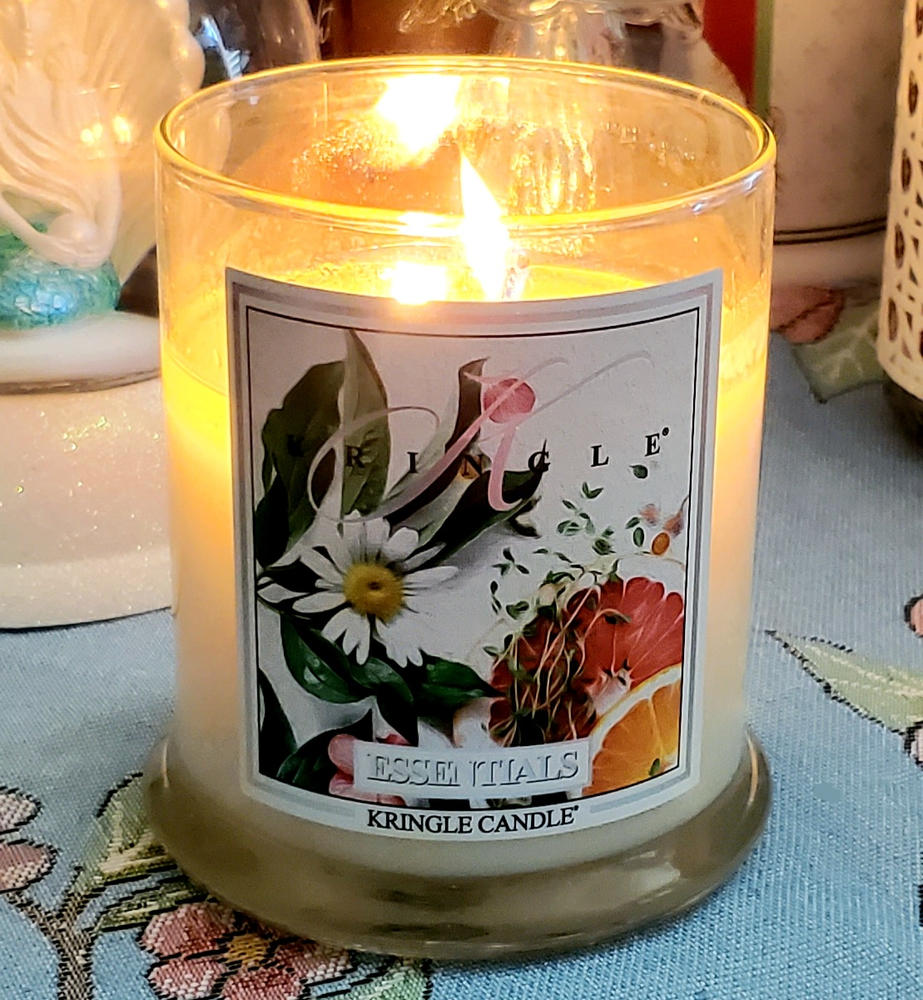 Essentials NEW! | Soy Candle - Customer Photo From Lynn H.