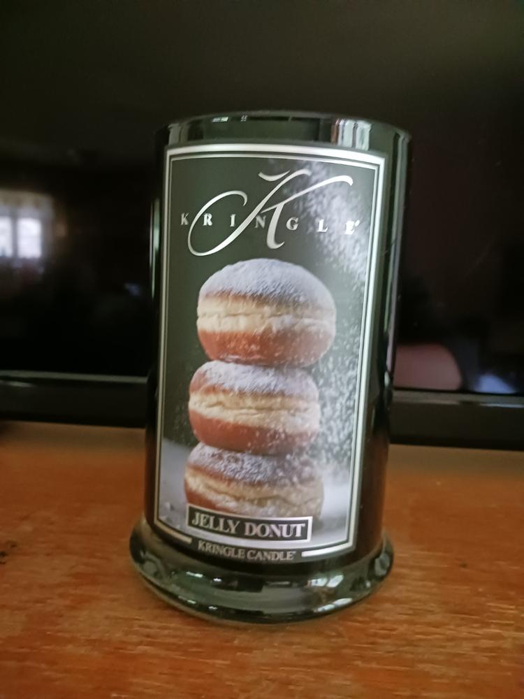 Jelly Donut Large 2-wick - Customer Photo From Ann M.