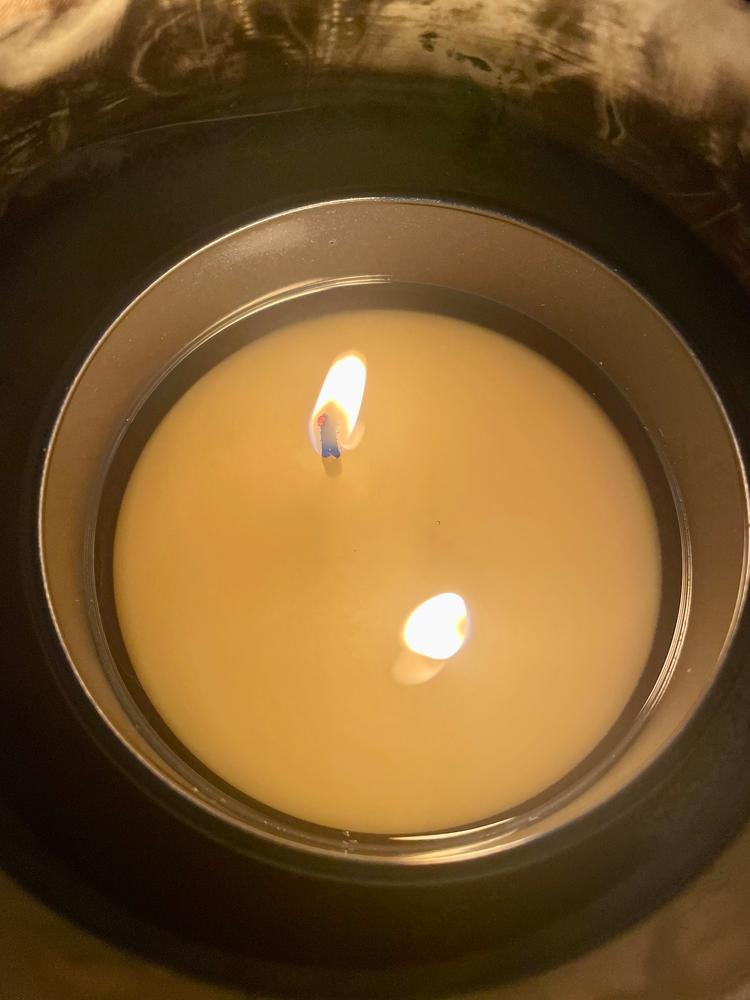 Mermaid Scales | Soy Candle - Customer Photo From Greg J.