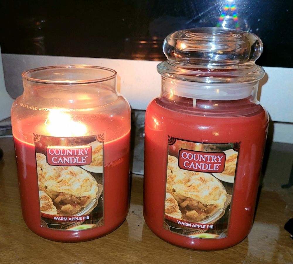 Warm Apple Pie Large 2-wick - Customer Photo From Robert Kerlen