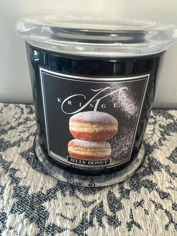 Jelly Donut | XL 4-wick - Customer Photo From Susannah Nelson