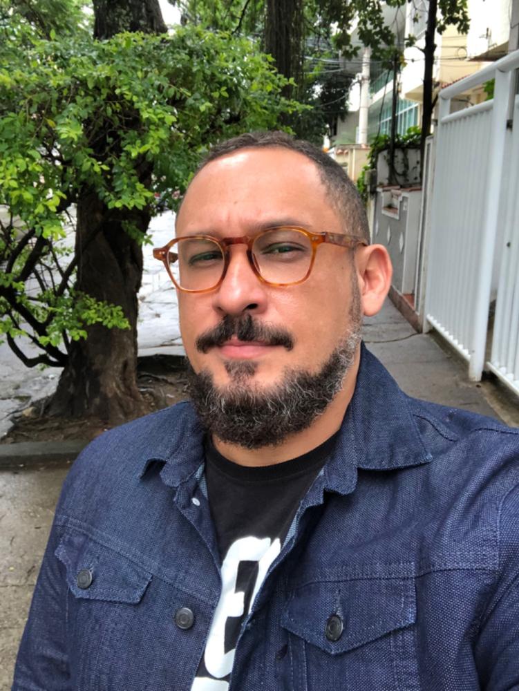 Bo G - Óculos de Grau - Customer Photo From Eduardo Chagas