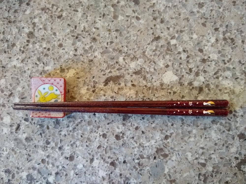 Seikou Kiln Kutani Color Chopstick Rest - Customer Photo From Dolores M.