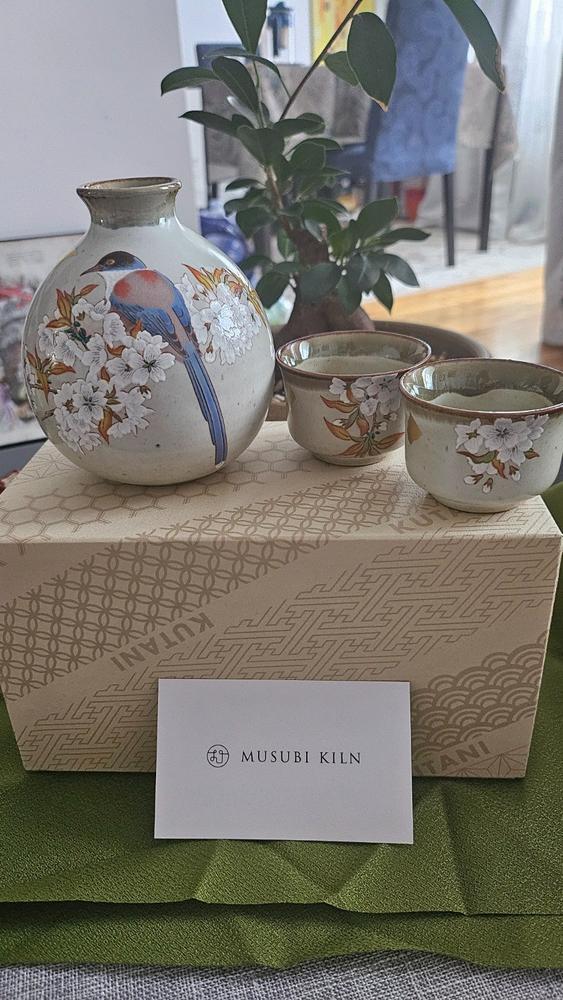 Bizan Kiln Sakura and Bird Kutani Sake Set - Customer Photo From Corina S.