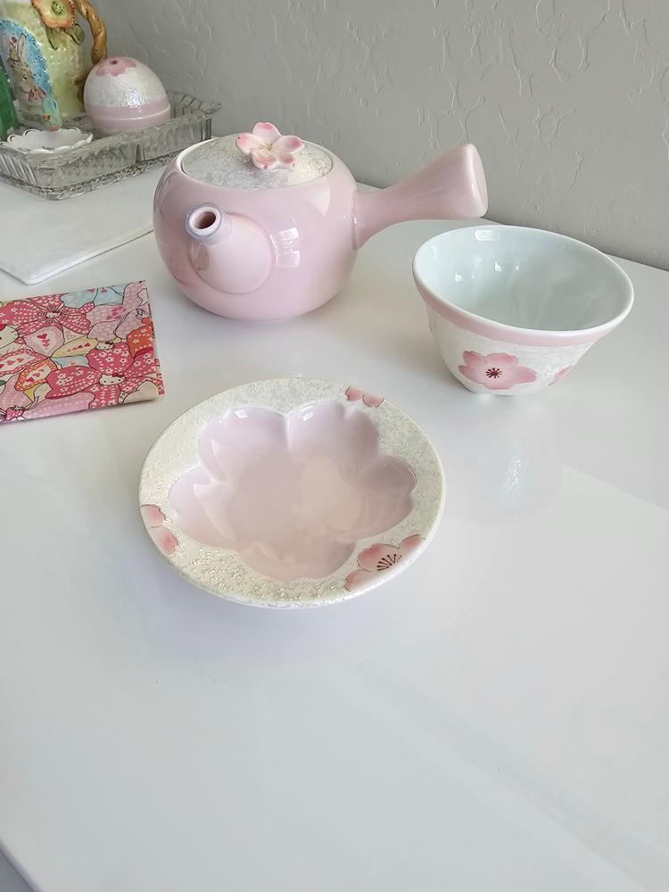 Tasei Kiln Lustrous Sakura Pink Arita Ware Sauce Plate - Customer Photo From D