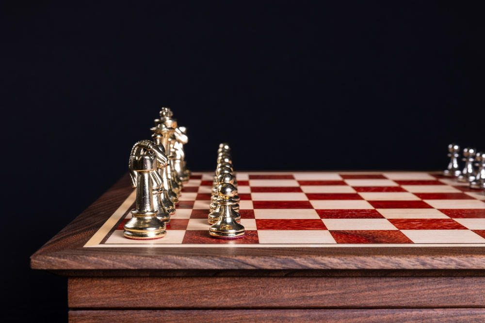 CLASSIC METAL STAUNTON Chessmen (Small) - Gold/Silver - Customer Photo From Tenio Tenev