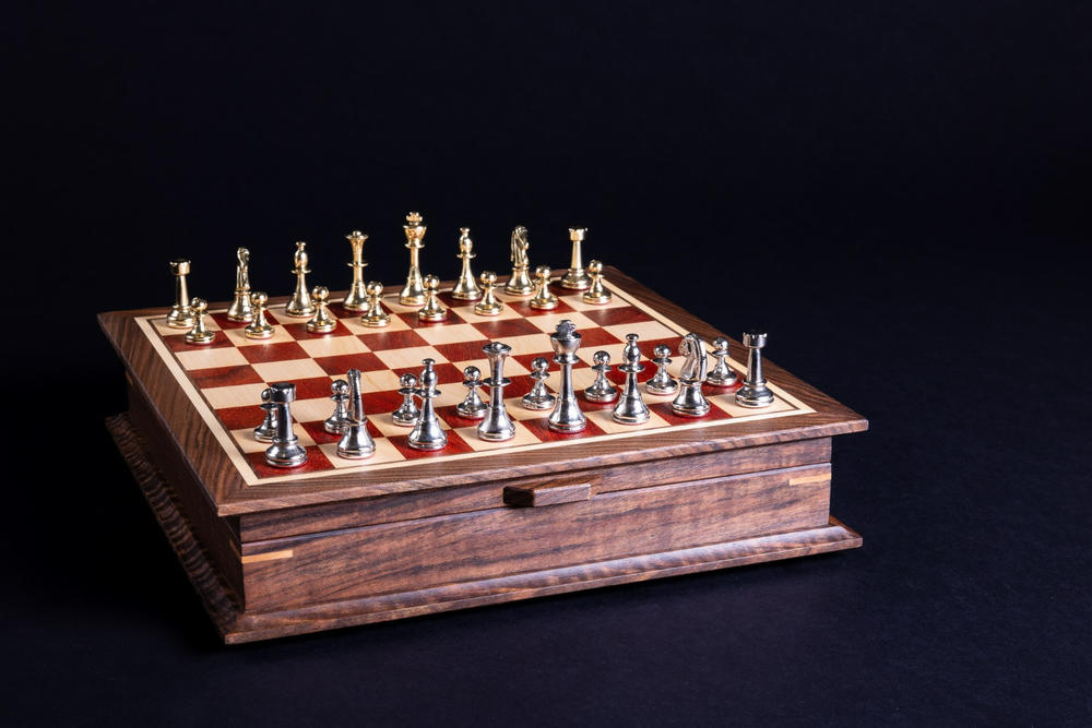 CLASSIC METAL STAUNTON Chessmen (Small) - Gold/Silver - Customer Photo From Tenio Tenev