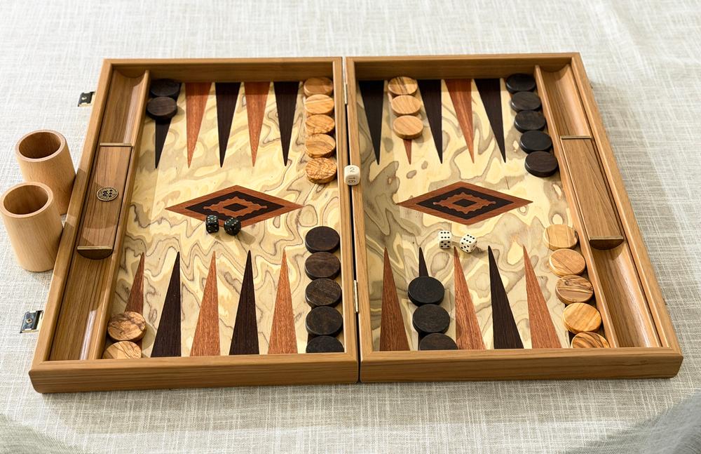 Premium Handcrafted Olive Burl Backgammon Set with Olive Wood Checkers - Customer Photo From Julian Ivanov