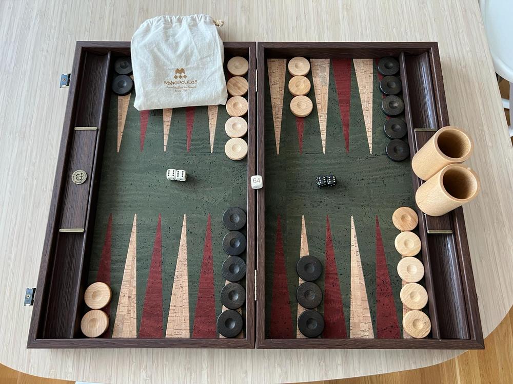 GREEN NATURAL CORK Backgammon (with oak wood checkers) - Customer Photo From Cristian Neicu