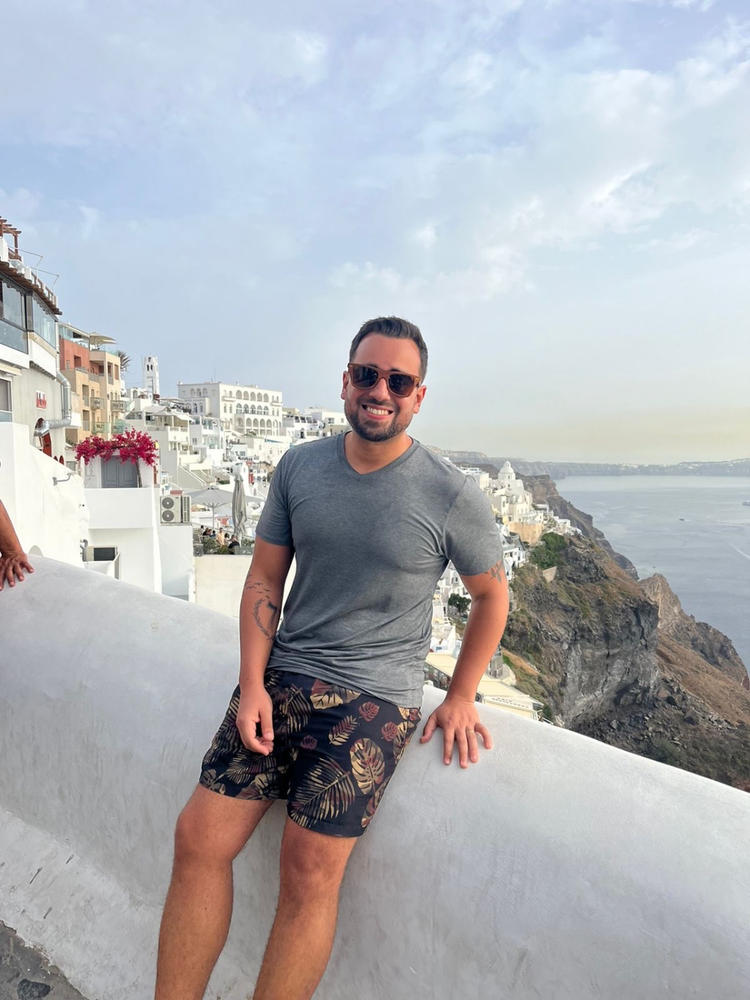 Tech T-Shirt® Gola V - Customer Photo From Luis F.