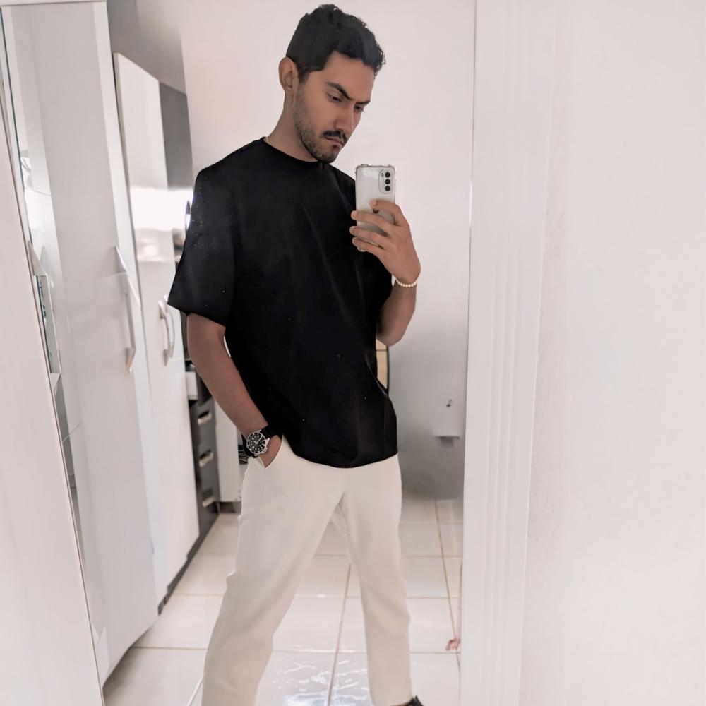 Oversized T-Shirt - Customer Photo From Geciane S.