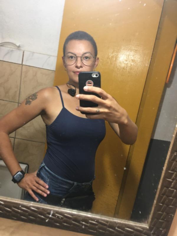 The Perfect Top - Customer Photo From Viviane L.